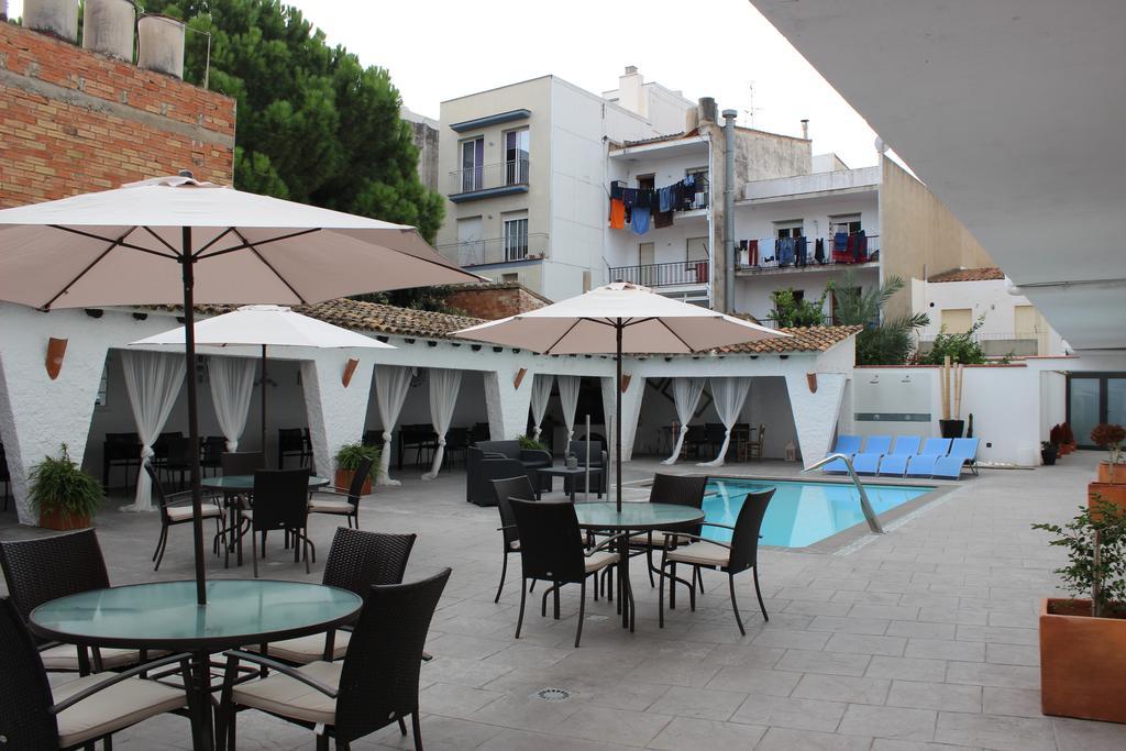 Hotel Salome Калафелл Экстерьер фото